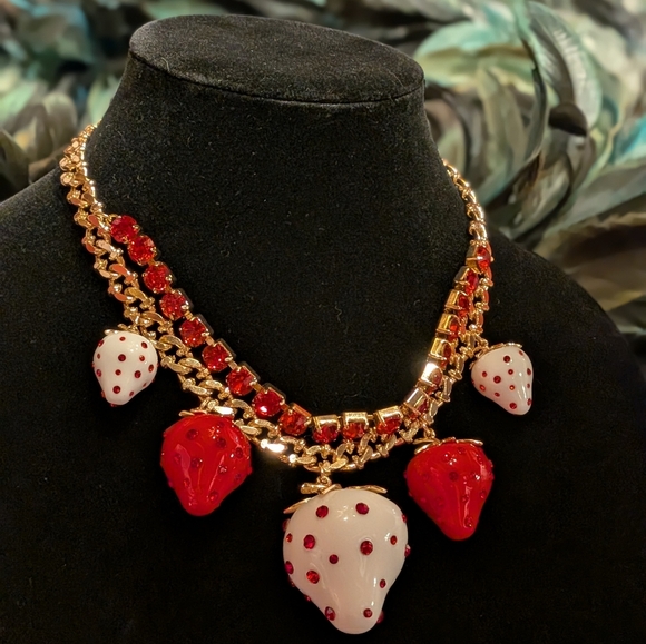 Betsey Johnson Jewelry - 🆕 Strawberry Bib Layered Necklace (*As Is) 🍓 Betsy Johnson